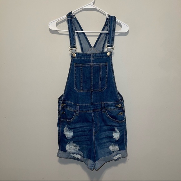 Rue 21 Woman Short Size 12 - Picture 3 of 7